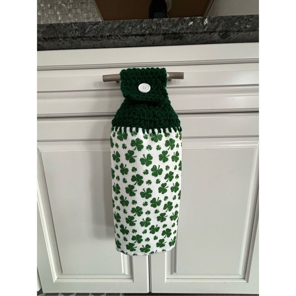 Crochet Top Kitchen Towel- St. Patrick’s Day/Clover